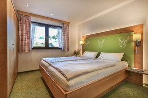 Schlafzimmer der Ferienwohnung Nr. 2 im Gästehaus Frauendorf 