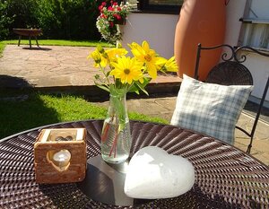 Sitzgruppe für unsere Gäste im Garten