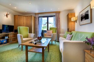 Wohnraum der Ferienwohnung Nr. 2 im Gästehaus Frauendorf 